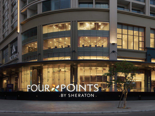 Cửa cong tự động tại khách sạn FOUR POINTS Đà Nẵng