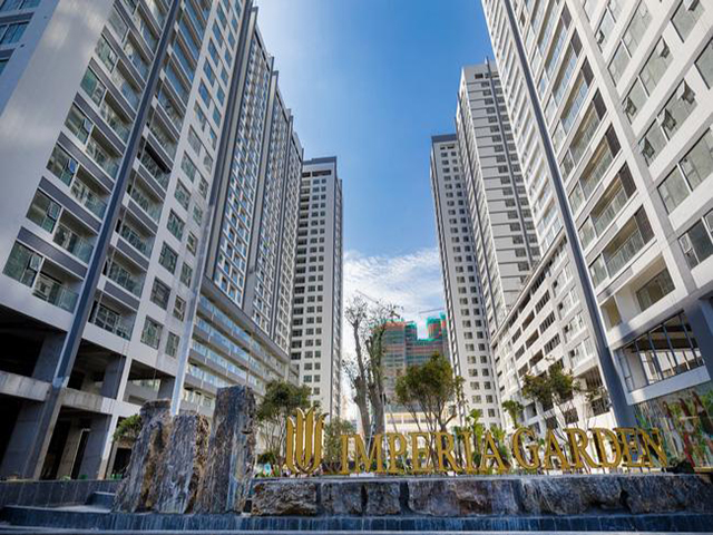 Cửa tự động tại Imperia Garden Nguyễn Huy Tưởng