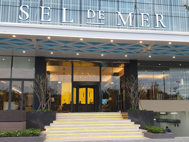 Cửa xoay KBB tại Sel De Mer Hotel and Suites Đà Nẵng