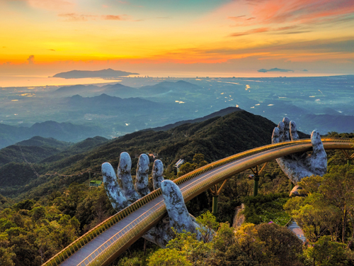 Cửa xoay NABCO tại Bà Nà Hill