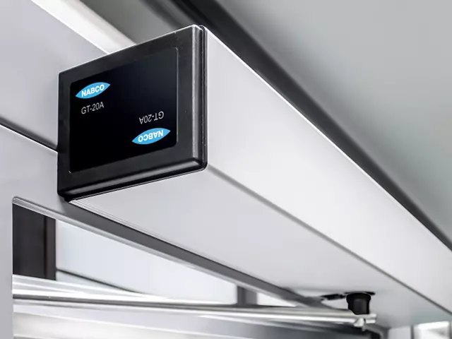 Cửa mở cánh tự động NABCO GT20A